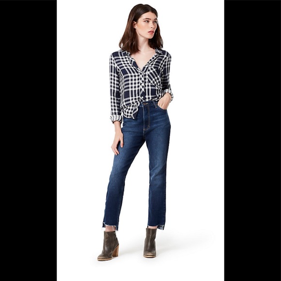 Wrangler Denim - NWT Ladies Wrangler Heritage Crop Step Hem Jeans